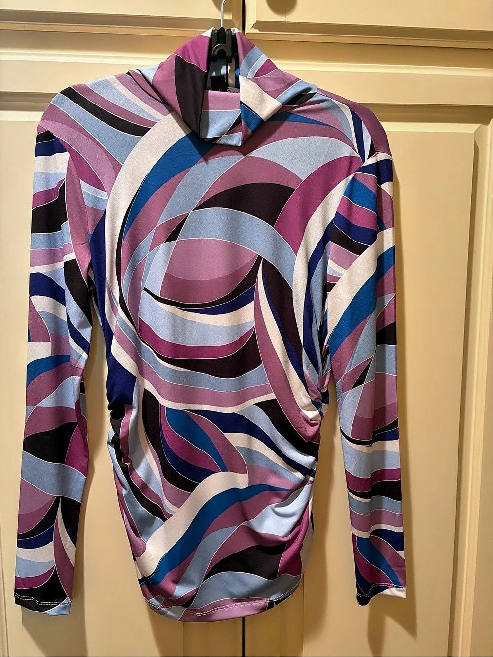 Boston Proper Abstract Long Sleeve Top in Pink,Blue, black and cream 
Size Small